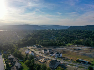 Hilltop views of the surrounding Blue Mountains