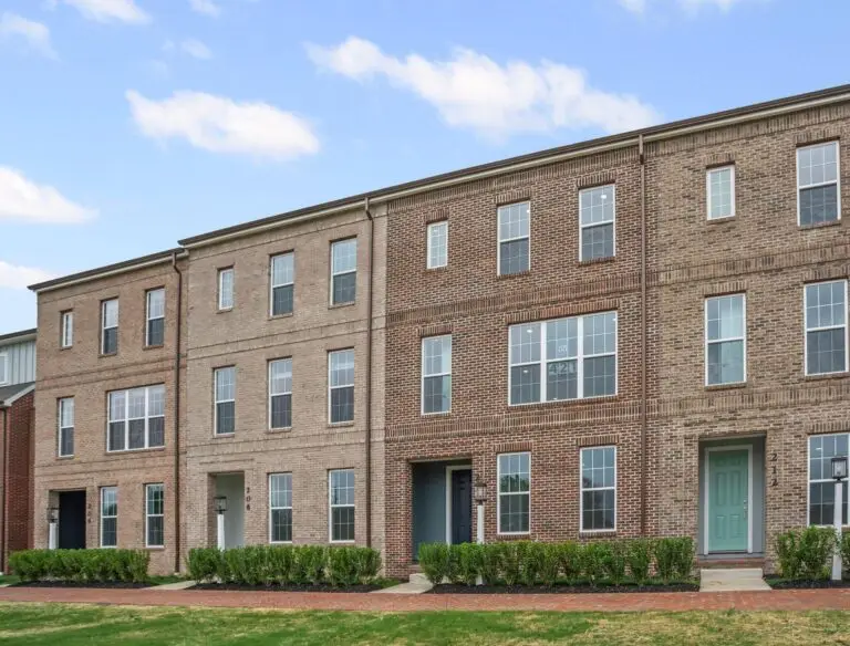 210 Olliver Way - T2210 40.32.2 - 60 copy