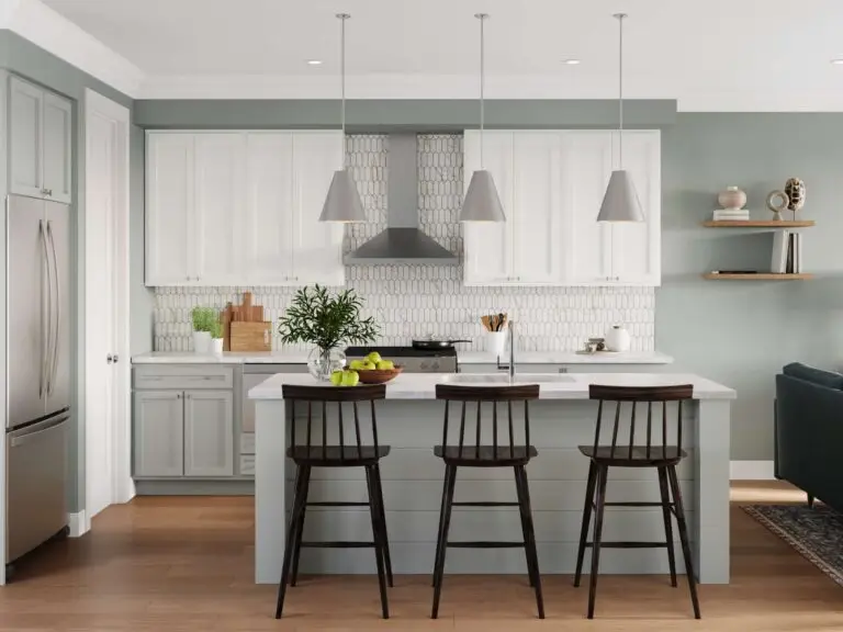 T2250-Island-withBarstools-Interior