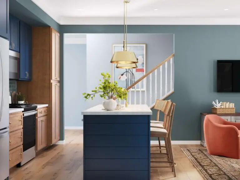 T3020-Townhome-Kitchen-C-SideView-Interior