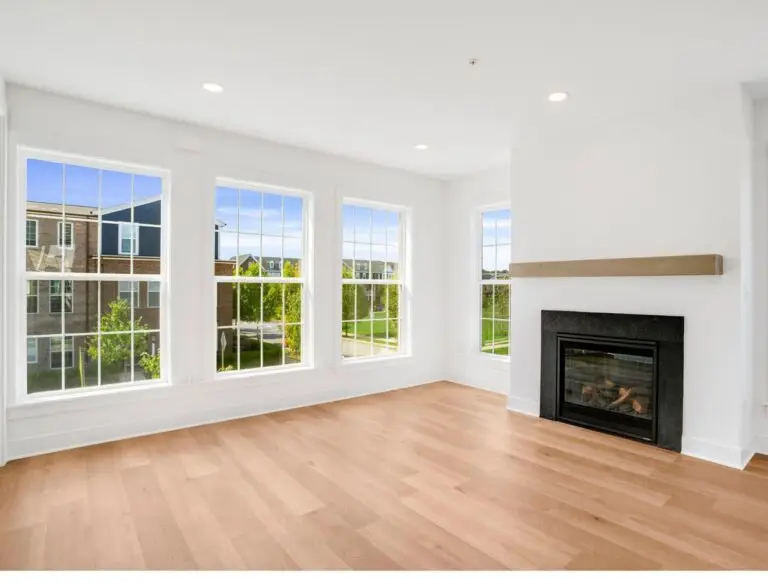 126 Main St-T2210 48.41.1 C - 23