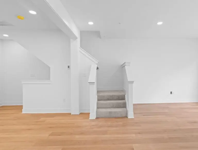 207 Oliver Way - T2010 48.32.3 -34