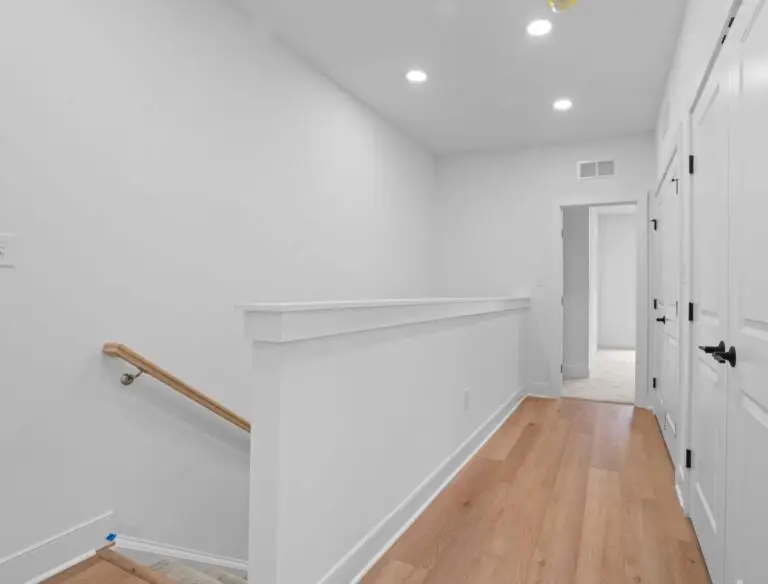 207 Oliver Way - T2010 48.32.3 -44