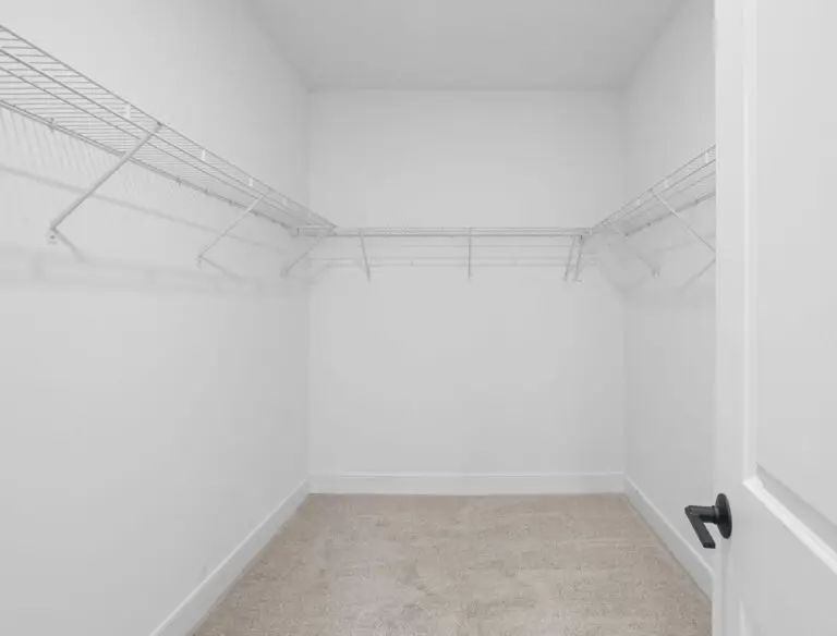 207 Oliver Way - T2010 48.32.3 -46