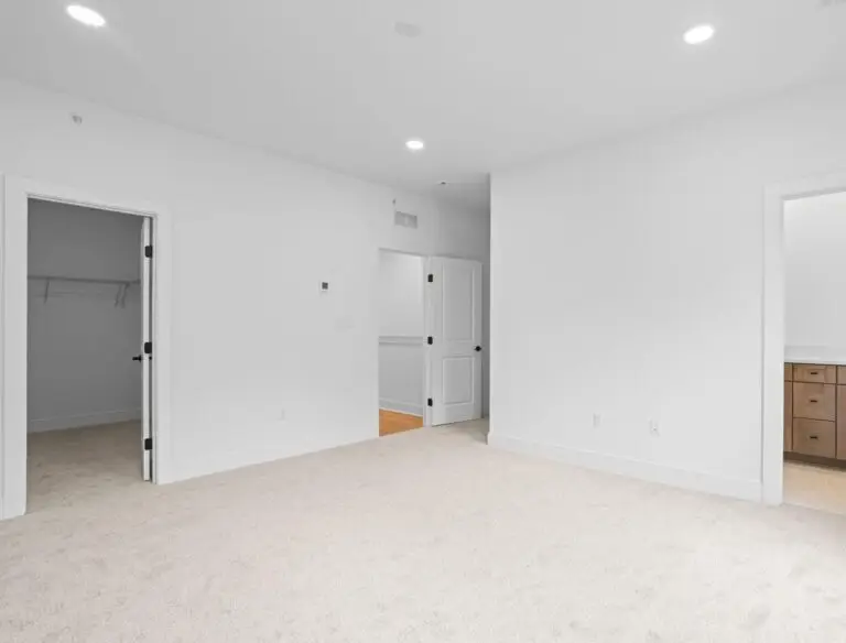 207 Oliver Way - T2010 48.32.3 -47