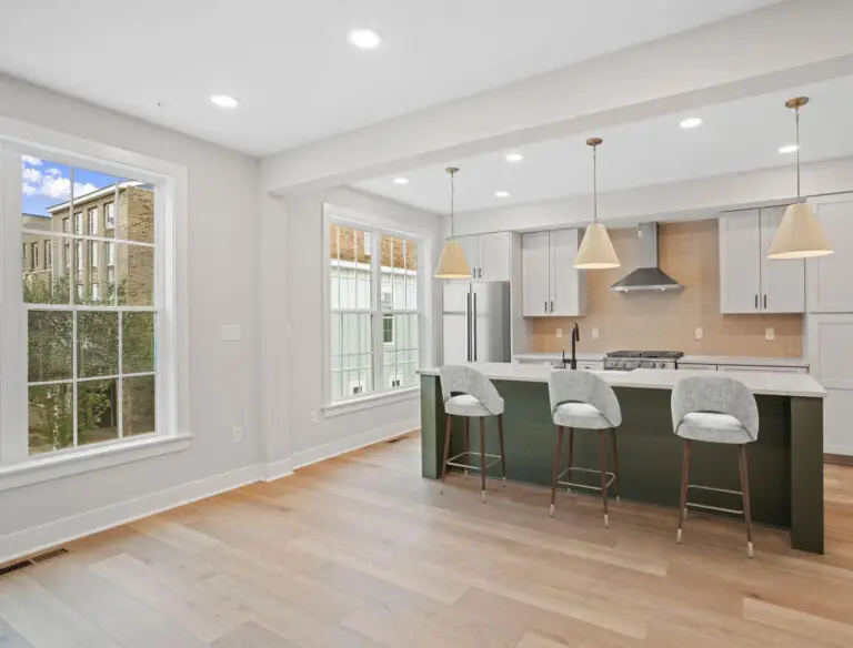 212olliverwayt221040.32.1.e02 copy