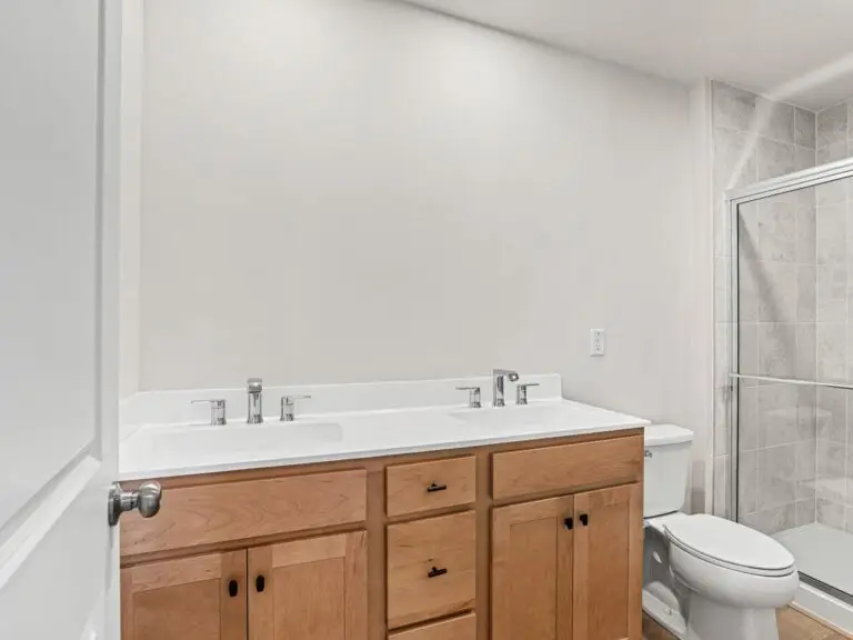 1 Sage ST - T2210-40121E -19