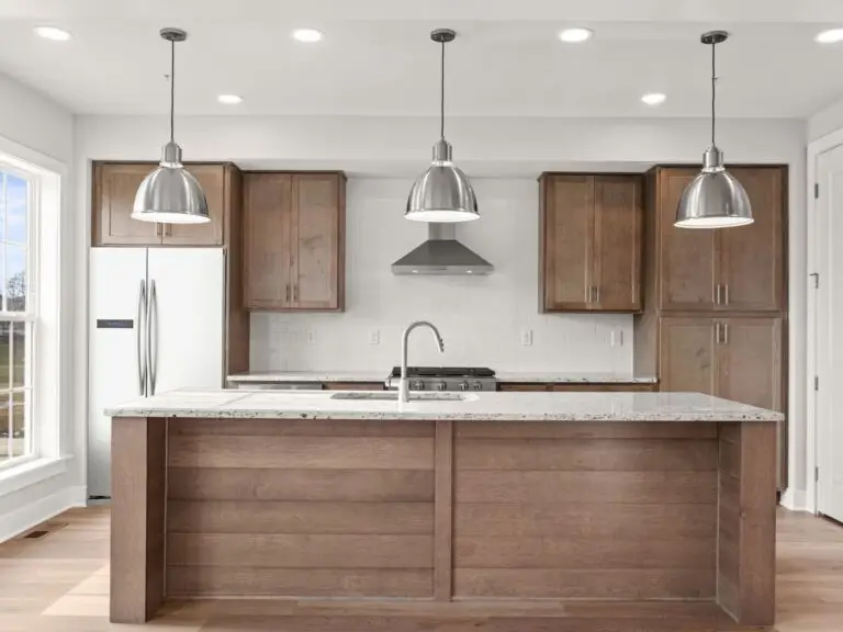 10webormlslistrightmedia10of34