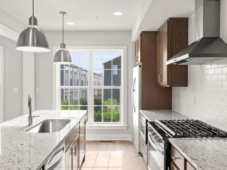 12webormlslistrightmedia12of34 copy