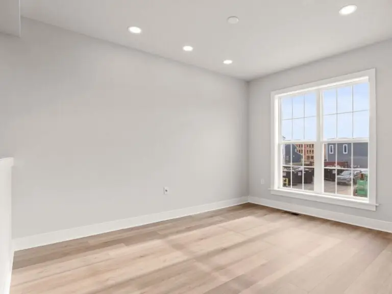 3 Sage St -T2210 40221-06