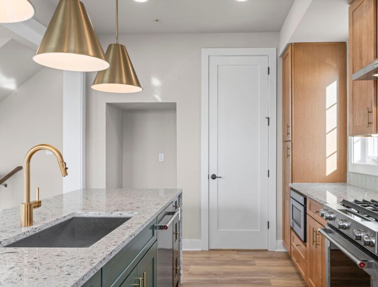 308 Frederick Way-T2230-44321C-21