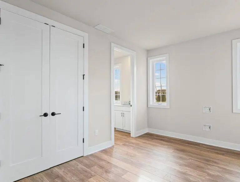 308 Frederick Way-T2230-44321C-37