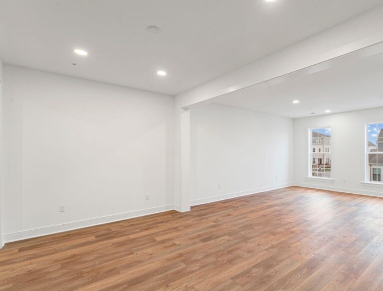 403 Ramsgate Rd-T2010 48221-20