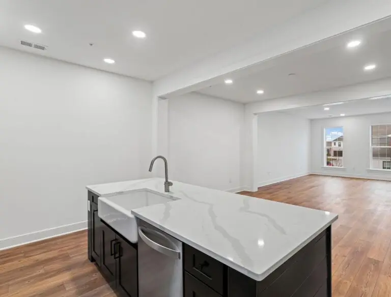 403 Ramsgate Rd-T2010 48221-31