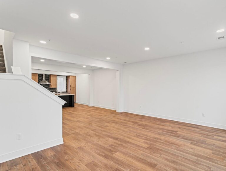 403 Ramsgate Rd-T2010 48221-42