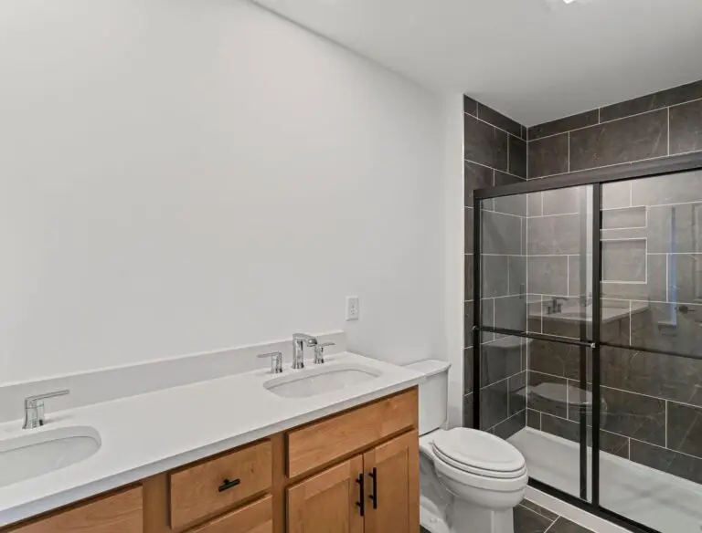 403 Ramsgate Rd-T2010 48221-64