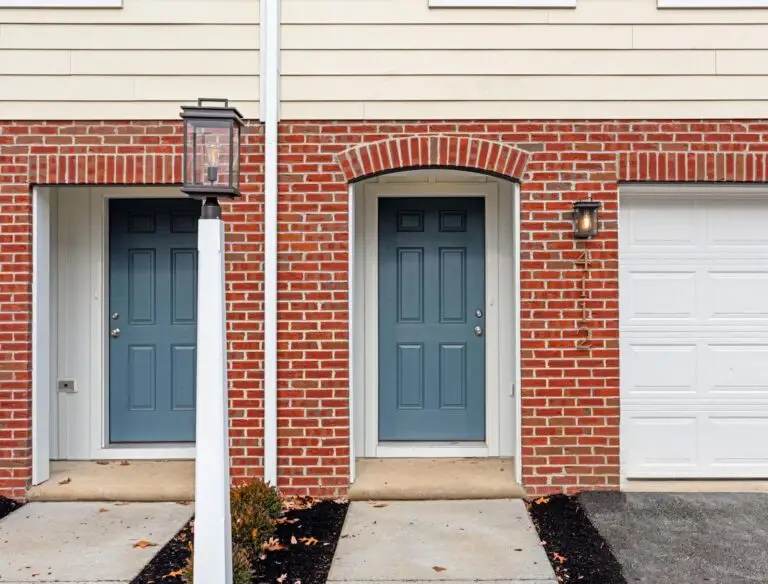 4112 Leroy Drive - T2620 32.22.1 -02