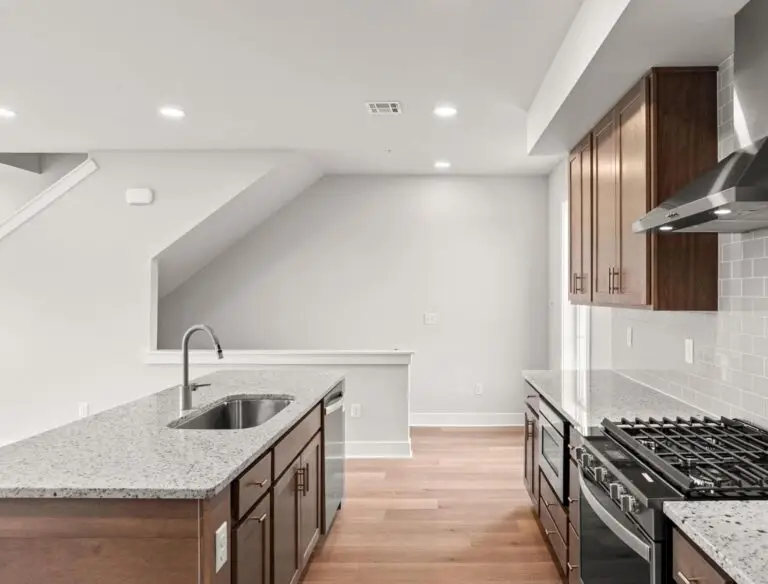 4112 Leroy Drive - T2620 32.22.1 -08