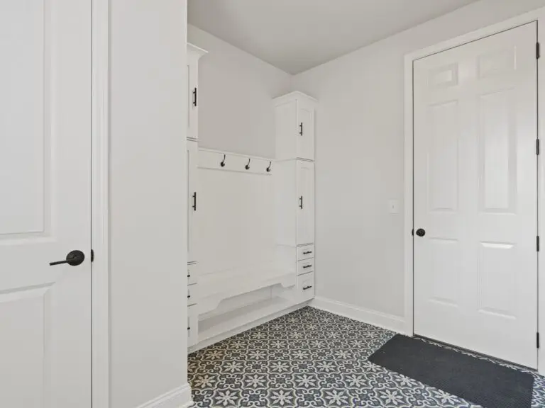 Darby-Boot Room- Singe Family