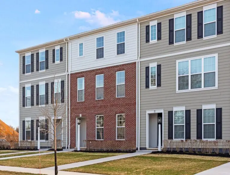 GR_TH_7 Sage St_T2210 40 22 1_01_2601