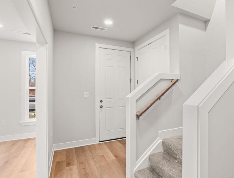 GR_TH_7 Sage St_T2210 40 22 1_05_2601