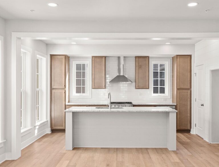 1129 Collina Ln-T2010 48-31-1-12–2603