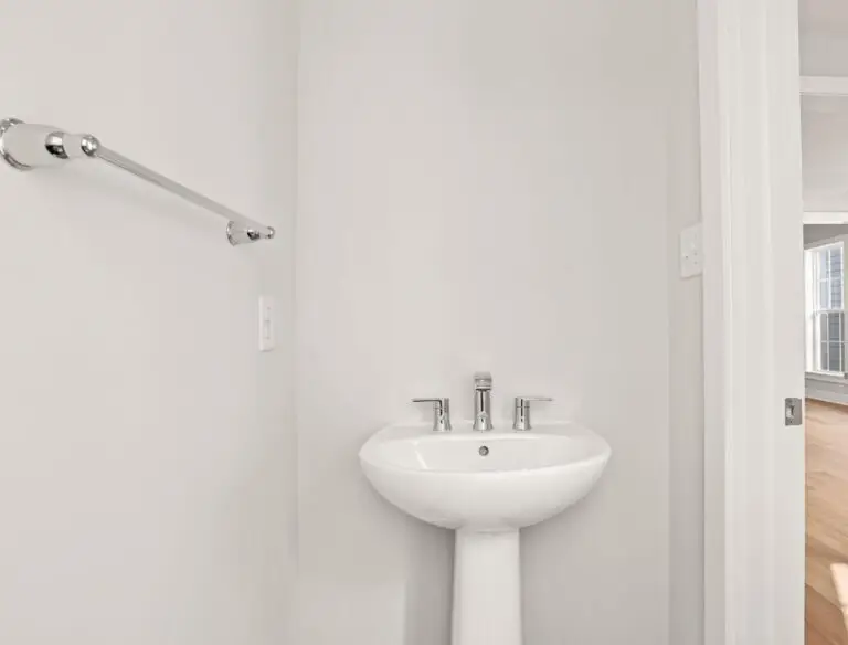 1129 Collina Ln-T2010 48-31-1-15–2603