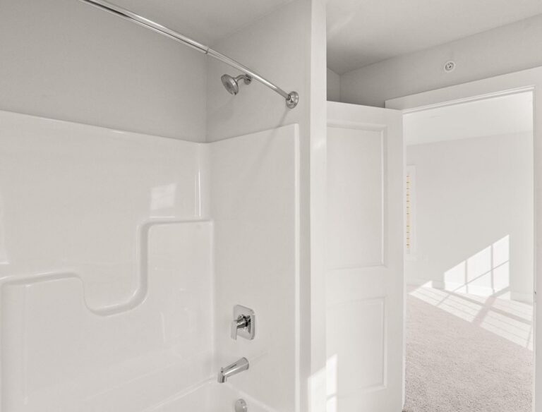 1129 Collina Ln-T2010 48-31-1-20–2603