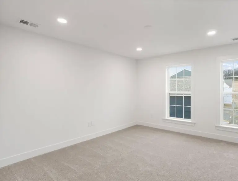 325 Palisade Way-T2250 36-12-1-52–2603