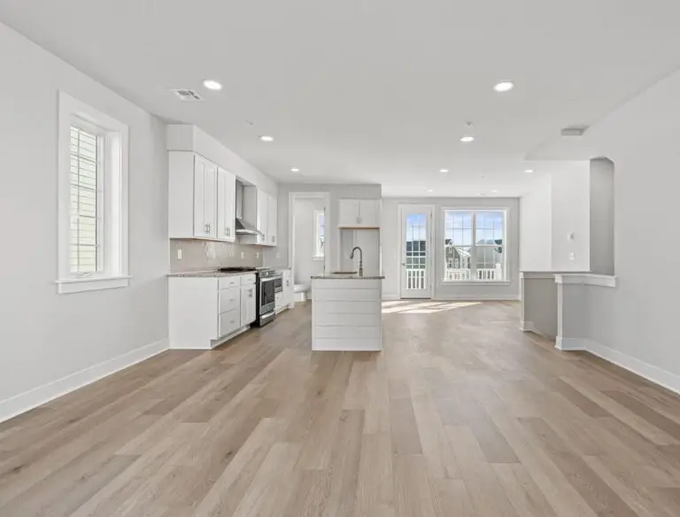 4015 Leroy Dr-T2250 42-12-1E-04–2603