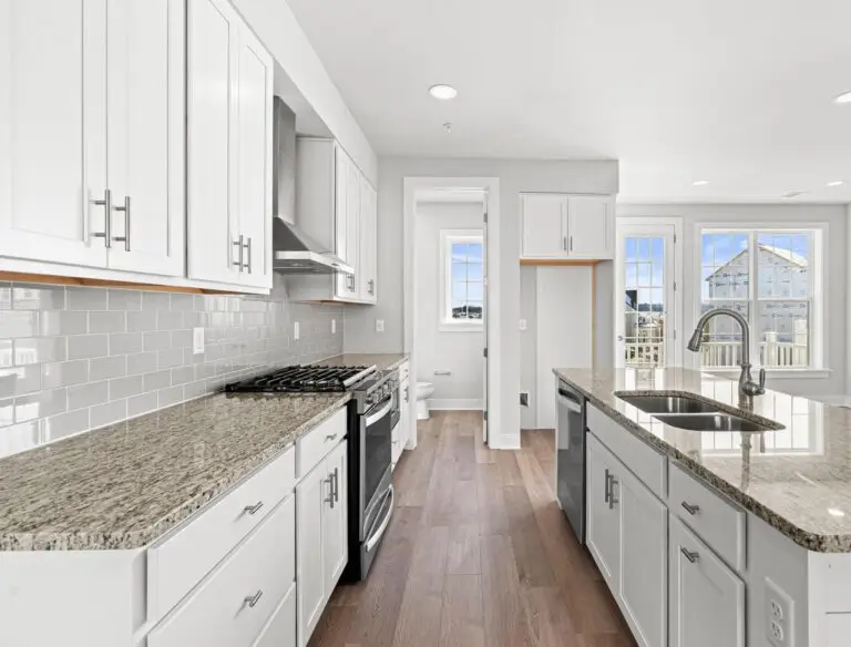 4015 Leroy Dr-T2250 42-12-1E-11–2603