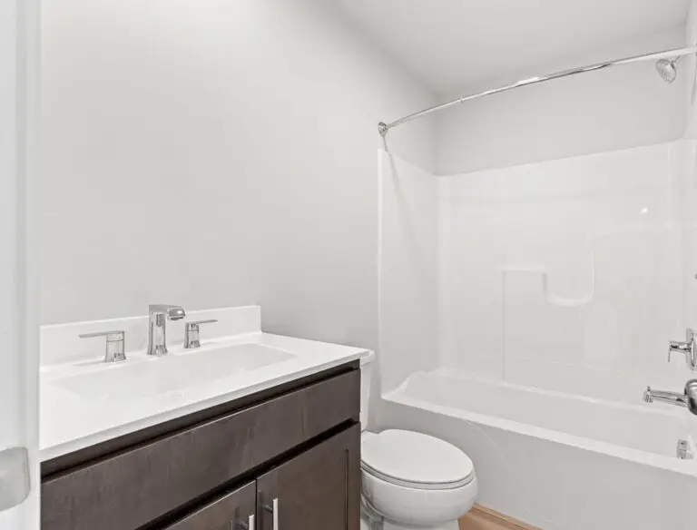 4015 Leroy Dr-T2250 42-12-1E-23–2603