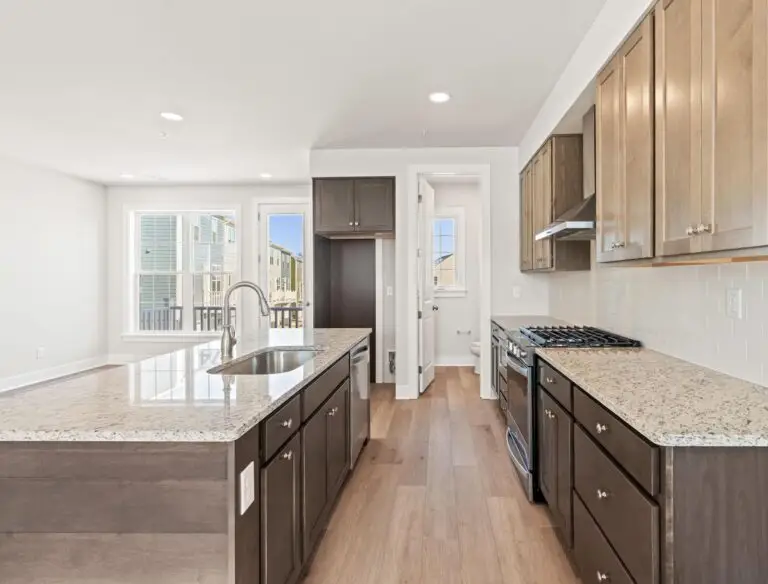 4129 Ridgeview Ave-T2250 42-12-1E-07–2603