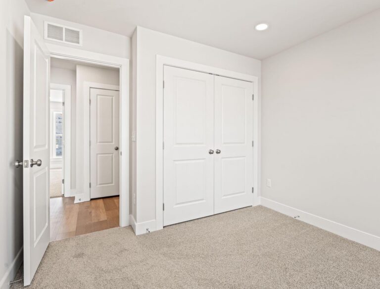 4129 Ridgeview Ave-T2250 42-12-1E-20–2603