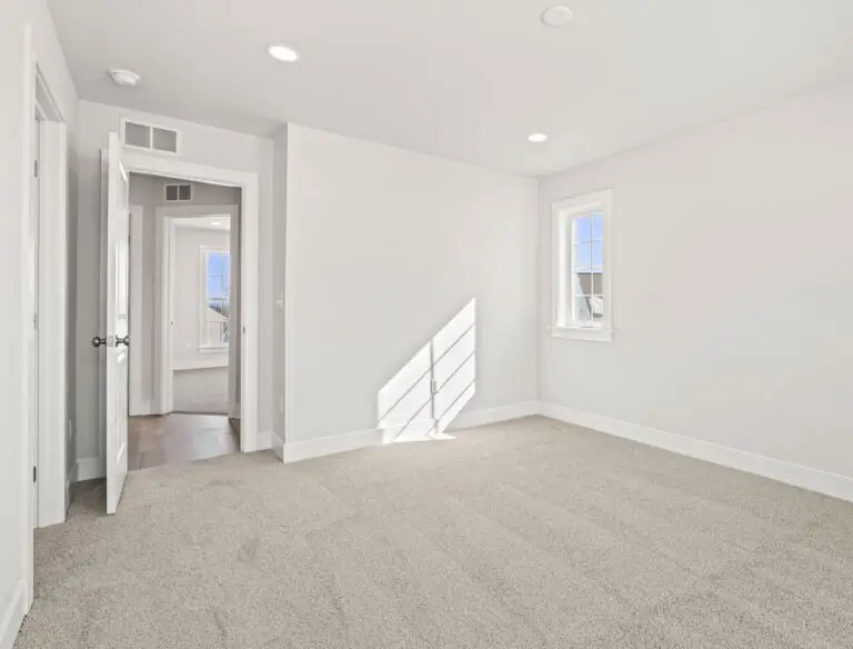 4129 Ridgeview Ave-T2250 42-12-1E-25–2603