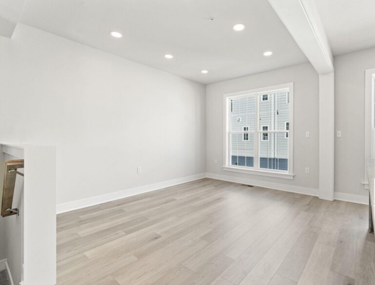 8 Silo St-T2210-40-12-1-08–2603