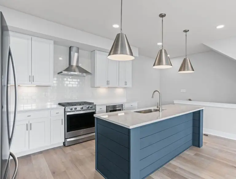 225 Oliver Way-T2622 32-22-2E-12–2604