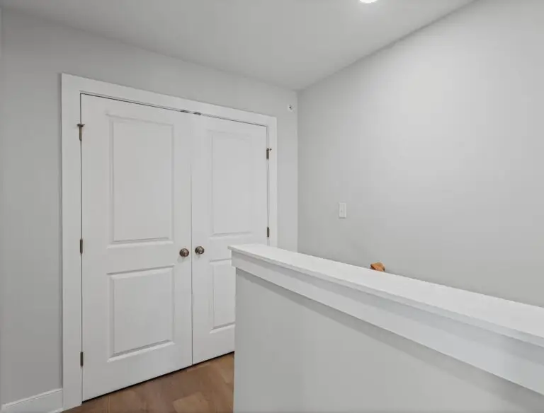 225 Oliver Way-T2622 32-22-2E-33–2604