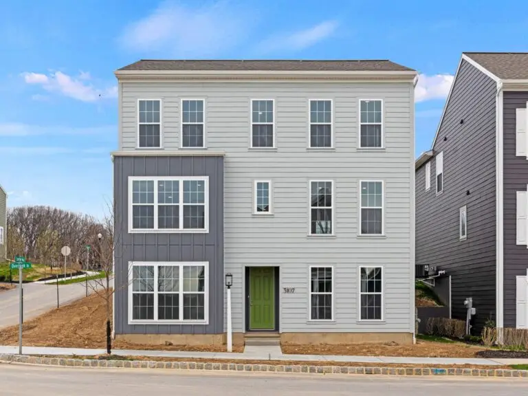 3107 Overlook Dr-Bromley 30-01–2604