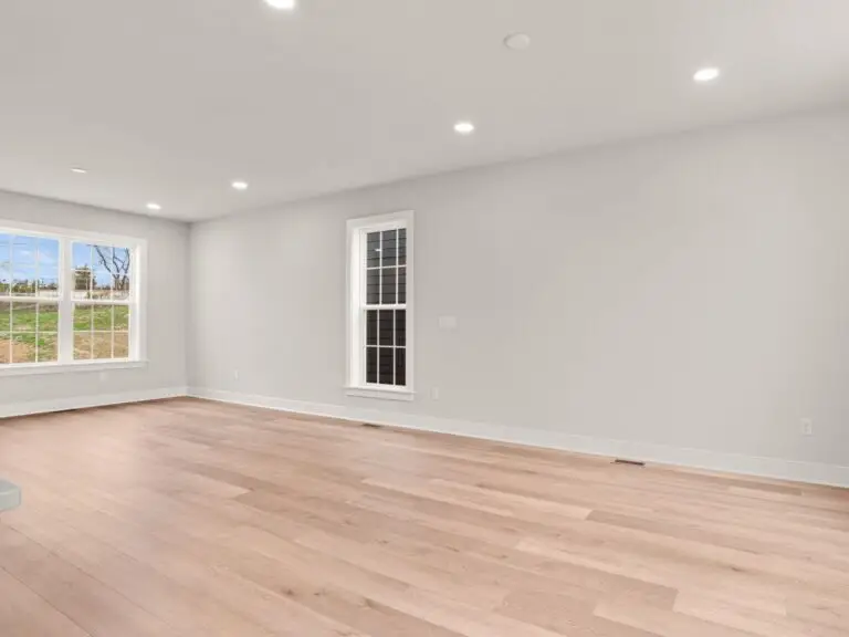 3107 Overlook Dr-Bromley 30-10–2604