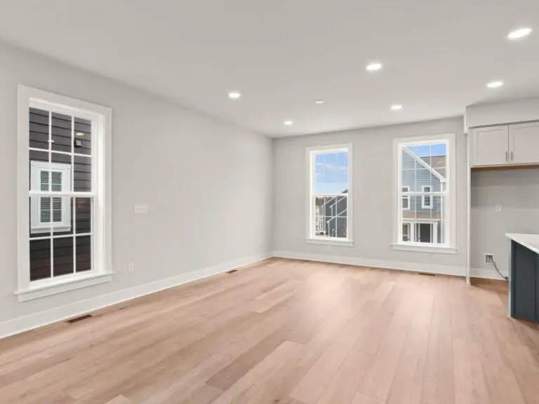 3107 Overlook Dr-Bromley 30-14–2604