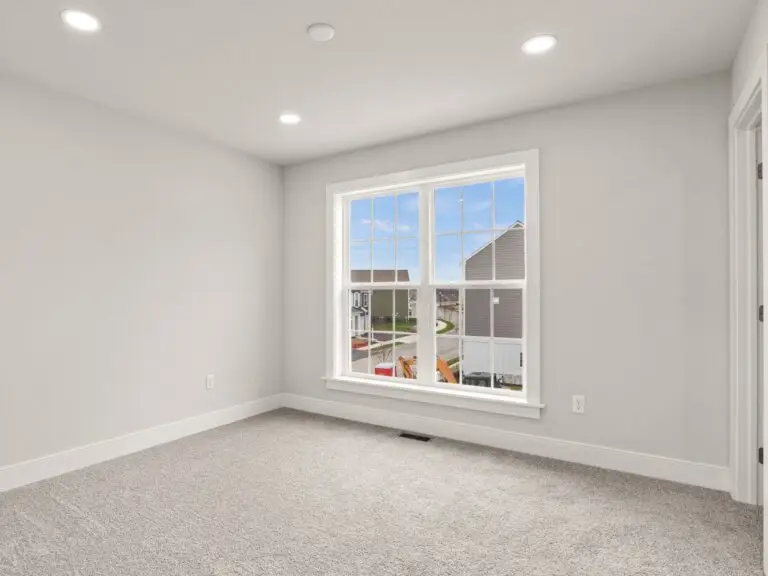 3107 Overlook Dr-Bromley 30-24–2604