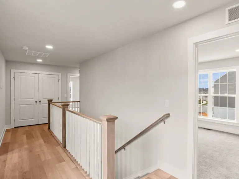 3107 Overlook Dr-Bromley 30-27–2604
