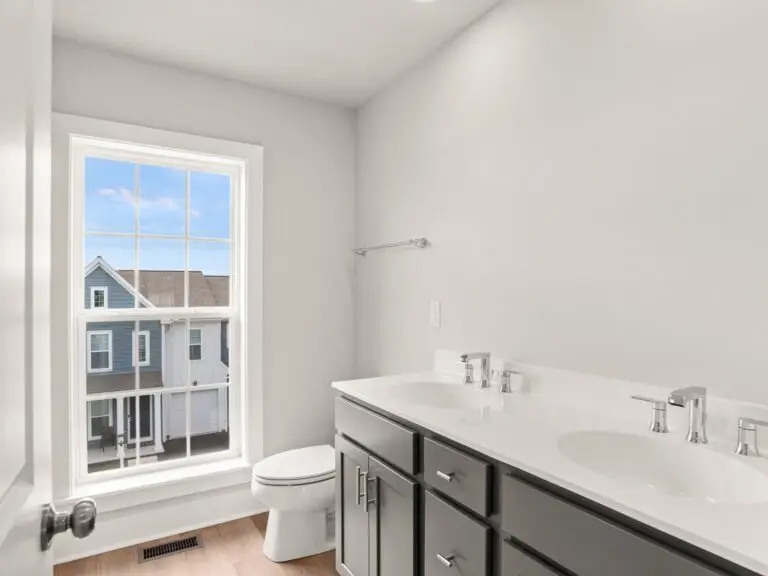 3107 Overlook Dr-Bromley 30-38–2604