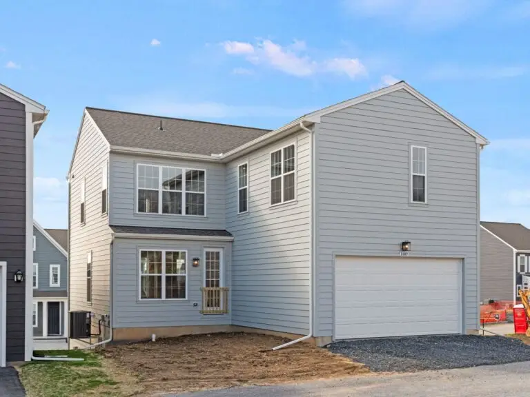 3107 Overlook Dr-Bromley 30-42–2604