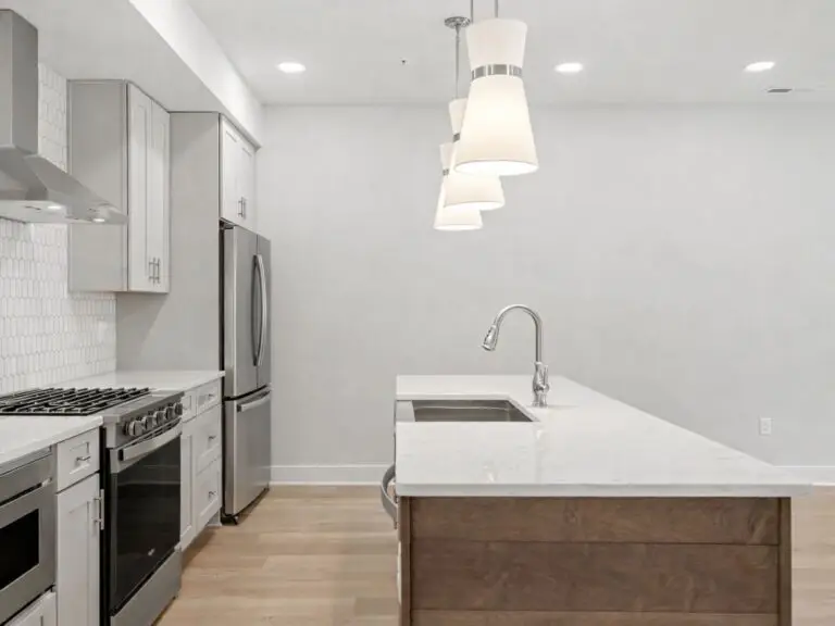 4026 Cottage Way-T2021 52-32-1-13–2604