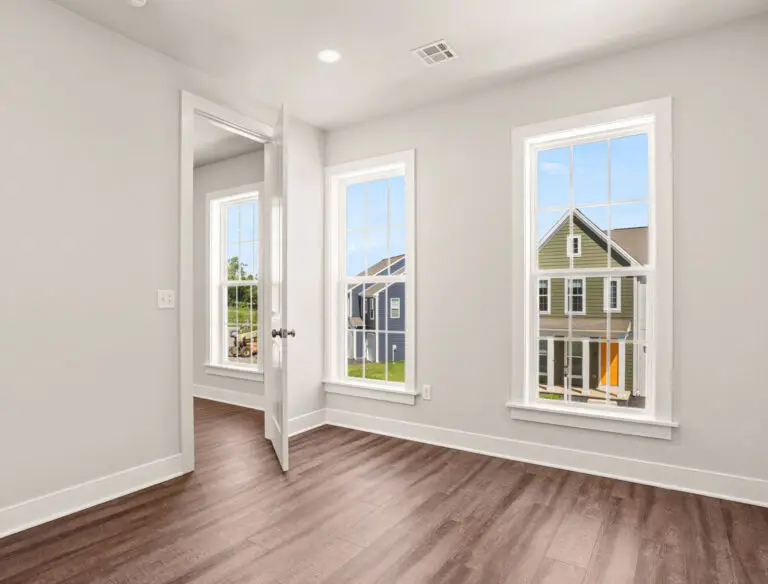 3119 Overlook Dr-Helston 30-14