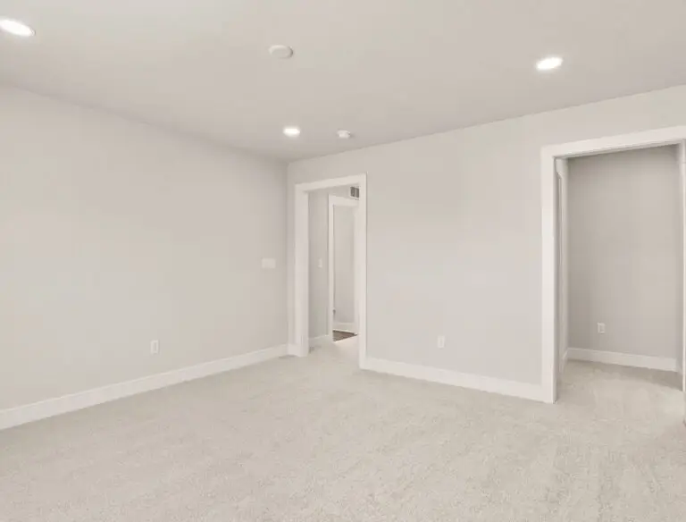 3119 Overlook Dr-Helston 30-17