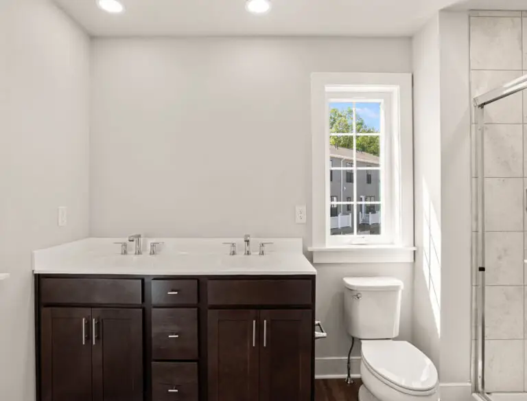 3119 Overlook Dr-Helston 30-24