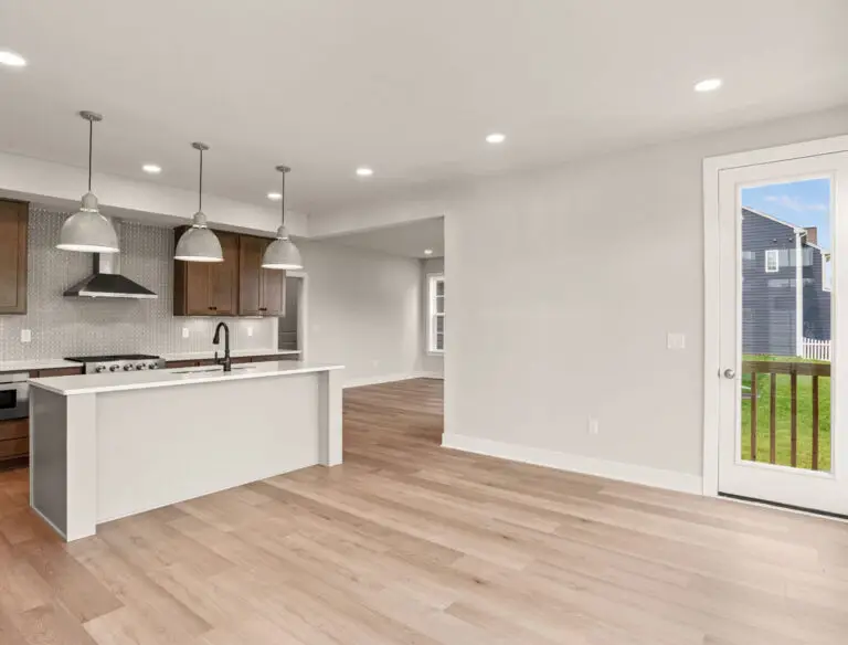1116 Collina Ln-Elgin 20-15